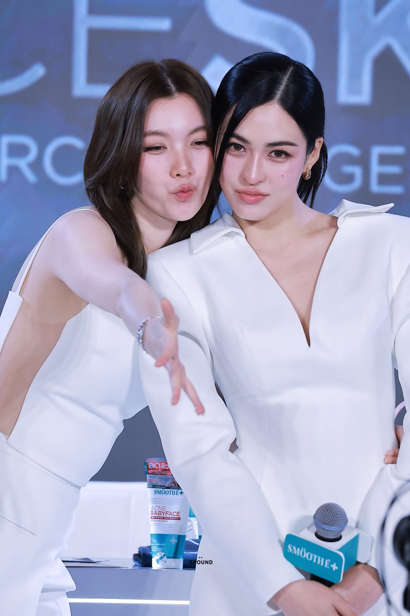 _sPoundK_'s tweet photo. ค่ะพี่ รักกันเลยค่ะ ทางนี้เป็นพยาน😆

LINGORM PRESENTER SMOOTHE
#LingOrmxSmoothE_FIERCESKIN
#LingOrm #หลิงออม https://t.co/EiWYYilmdp