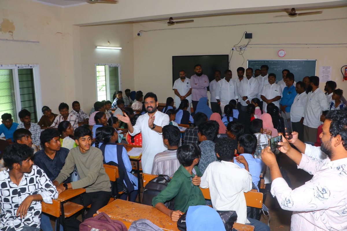 DrAnandMethuku's tweet photo. Today, I visited the Government Junior College and the Government Primary School in #Vikarabad town. I was deeply disturbed by the appalling conditions and the multitude of problems faced by students.

The Government Junior College has been struggling with a severe drinking water crisis for the past 40 days. Despite having more than 500 girl students, the college has only four toilets, which is completely unacceptable. Moreover, nearly 800 students are forced to study in just 14 classrooms.

Due to the acute shortage of classrooms, two teachers are compelled to conduct classes simultaneously in the same room by placing blackboards on opposite sides and teaching two different groups of students. It is unimaginable how students can learn effectively in such an environment, and equally unfair to the teachers.

Even more shocking is that students are being made to sit on the staircase leading to the terrace while lessons are conducted using a blackboard placed on the stairs. Such conditions are a disgrace to our education system.

During my tenure as an MLA , along with the then Education Minister, @BrsSabithaIndra  garu, we sanctioned ₹1 crore for the construction of 10 additional classrooms. Unfortunately, the project was abandoned at the slab level and remains incomplete, reflecting sheer administrative negligence.

Although schools have been functioning for nearly three months, students are yet to receive their uniforms. This delay is highly unfortunate.
The Government has implemented the Breakfast Scheme in the other three Assembly constituencies of Vikarabad district—#Tandur, #Kodangal , and #Pargi —but has inexplicably excluded Vikarabad. The people deserve to know why students in this constituency have been denied the same benefit.

What is even more disappointing is that while school shoes have already reached the schools, they have not been distributed to the students. The reported reason—that there has been no time available for  @GpkOfficial_ garu for the formal distribution—is simply unacceptable when the welfare of children is at stake.

Despite repeated representations by teachers and students to the Hon'ble Speaker regarding these issues, no meaningful action has been taken.

On behalf of the @BRSparty , I strongly urge the Hon'ble Speaker to immediately visit the Government Junior College in Vikarabad and ensure the urgent resolution of the drinking water crisis, the shortage of toilets, and the lack of adequate classrooms.

The future of our children cannot be compromised. Providing safe and dignified learning conditions is the foremost responsibility of any government, and this responsibility must be discharged without further delay.

@KCRBRSPresident 
@KTRBRS 
@BRSHarish 
@KonathamDileep 
@RSPraveenSwaero
@KonathamDileep 

#RevanthreddyFailed 
#DrinkingWater 
#WashRooms 
#Accommodation
#Labs 
#StudentsUniform 
#Breakfast