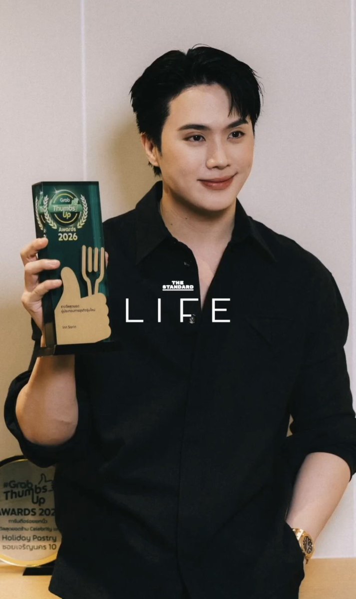 innsarin_family's tweet photo. เชิ้ตดำฆ่าคนได้จริงด้วย แอ่ก….

🔗 https://t.co/9l0OnT43OI

#innsarin #อินสาริน
#PassionCallingwithYOLK
#PassionCalling #TheStandardLife https://t.co/SaN23kYubl
