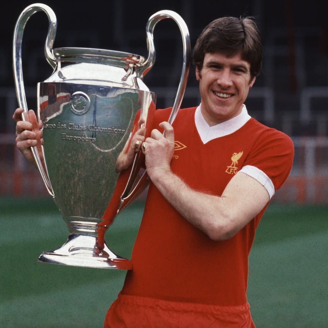 TheAnfieldWrap's tweet photo. Remembering Emlyn Hughes who was born on this day in 1947 ❤️

The former skipper named 'Crazy Horse’ played 665 times for The Reds, netting 49 times and winning two European Cups, four League titles, two UEFA Cups, FA Cup, UEFA Super Cup and two FA Charity Shields 🏆

📸 @LFC https://t.co/RhQWfzbozY
