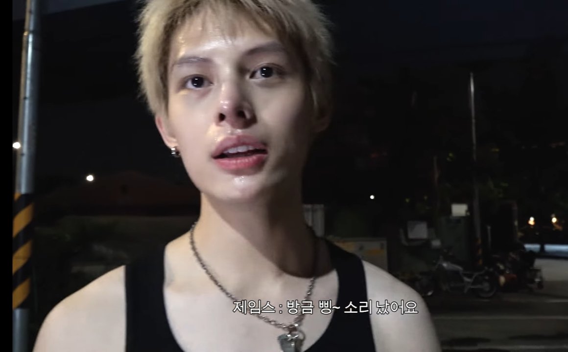 DaisyFl62's tweet photo. black tank top james rawrrr 

#JAMES #제임스 #CORTIS https://t.co/fDieYn3quq