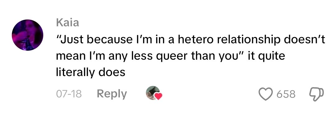 eden_3_3's tweet photo. How are people so blatantly biphobic these days omfg https://t.co/GcuJXsYwES