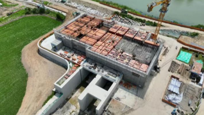 sueshi96612585's tweet photo. "Lake Tai Basin flood control boosted with 25.2B yuan investment, hitting 50.5% of annual target! 🚧 Projects in Nanxun &amp; Deqing enhance Hang-Jia-Hu Plain protection. 💧 13.5B yuan invested in 8 key water projects. #WaterInfrastructure #FloodControl #HangJiaHuPlain" https://t.co/Zq7b32uJ5I