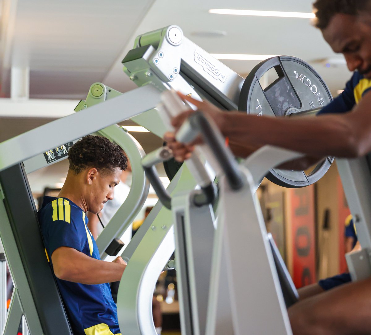 AlNassrFC's tweet photo. تقويةٌ وتحضيـر 💪 https://t.co/YaUqGUH3hD