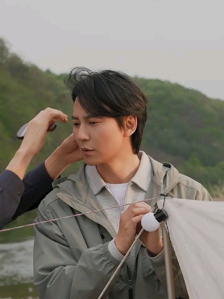 xuchin10001's tweet photo. Kim Nam Gil https://t.co/nOqIn8itX7