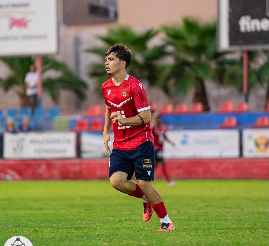 Nacional10x's tweet photo. 3 RFEF - Pretemporada 

Buenas sensaciones de un Mazarrón FC donde volvió Valdeolivas (tras el susto final de temporada) y se estrenaron otros como Iván Blanco (filial), Víctor, Gandía, Feli, Papi.

A espera de Juanma Acevedo para completar una súper plantilla https://t.co/bh0rXx8pZF