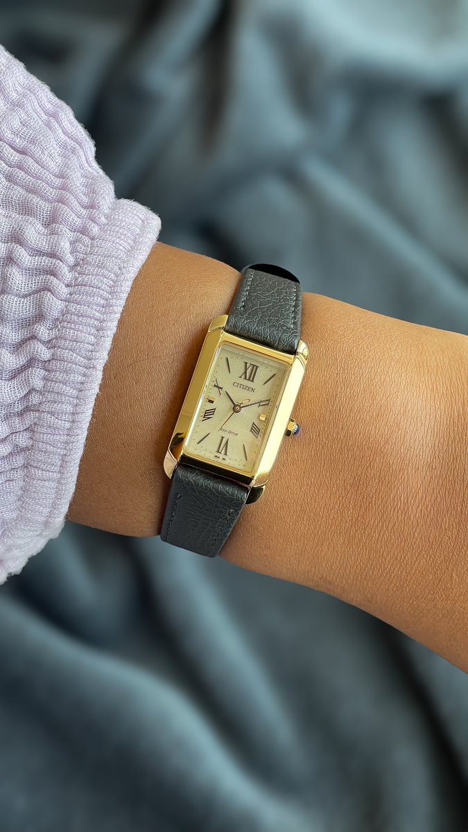 TempusShop's tweet photo. Ce qu’on est en train de vous proposer au catalogue femme… c’est exceptionnel. ✨

https://t.co/uTylTyZesL

Et ces 4 modèles n’en sont qu’un aperçu. 👀 https://t.co/BAZmuSju4w