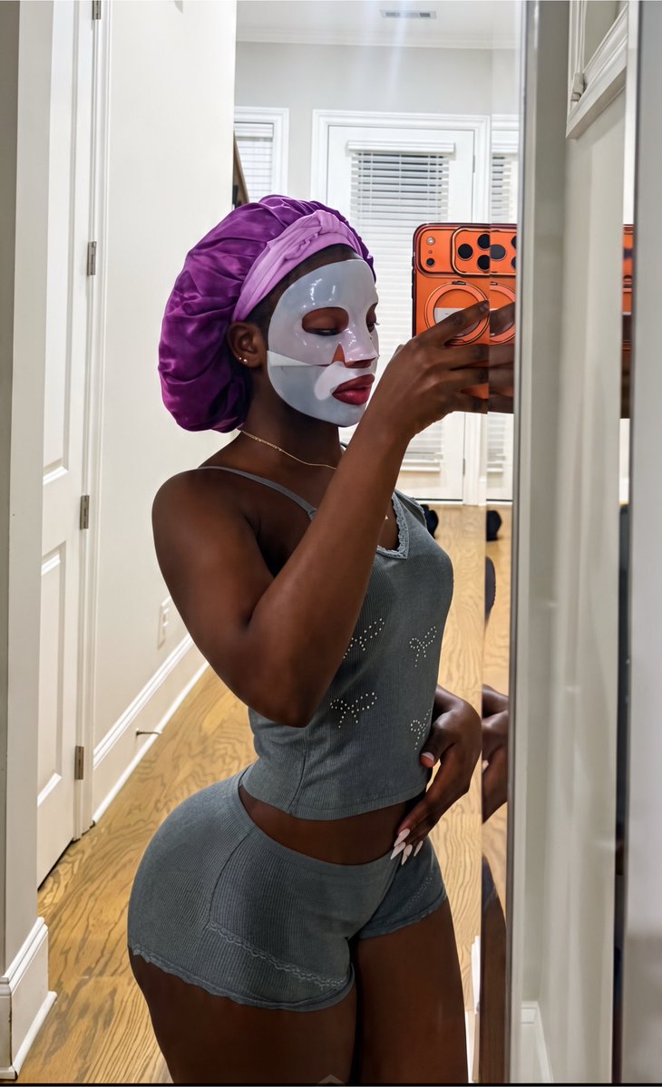 Mid15Mid's tweet photo. Hi guys
#slaykelly #kellyakousha #kellybadhie #slayykelly #kellyfansly #fansly #onlyfans https://t.co/LpTb8B7Oy8