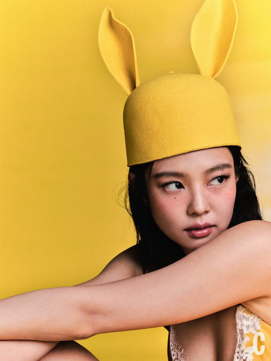 itgirlbackup's tweet photo. Jennie for Cosmopolitan (The Style Issue 2026) photographed by Grayson Vaughan, styled by Brandon Tan. https://t.co/Jh0lqUshuj