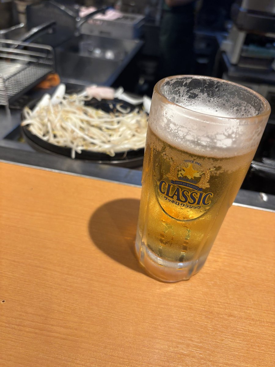 pmsk5588's tweet photo. サッポロクラシックんま……
お肉焼きどころなのでぬいちゃんズはお留守番 https://t.co/qxbDM0YCAO