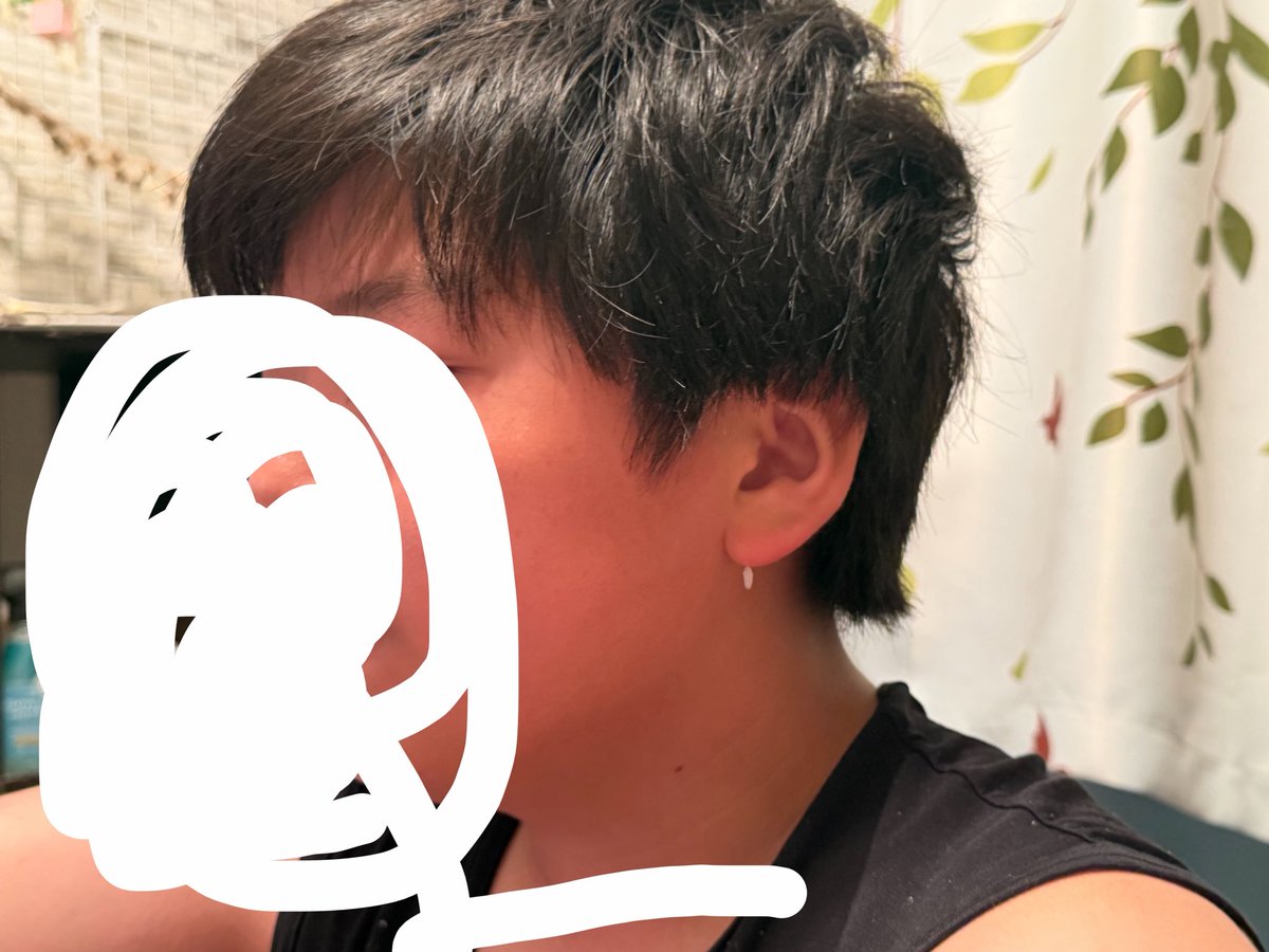yukkn_un's tweet photo. 職場の人にもちいかわ映画勧めてて、
いい人たちなのでランダム特典の時にみんなで見ようて言うてくれてて
協力して欲しいけど早く見て欲しいて気持ちが強い今第2弾がシールで泣いた
中二の息子に伝えたら
シールやな今回。そろそろみたいで僕は！！て😂
今回は二人で見ますかな🥺 https://t.co/ZOe73zNLr6