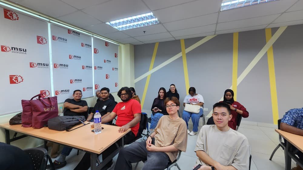msumalaysiaFISE's tweet photo. Throwback โจ Back to campus, back to memories! ๐๐ Our MSU Back to Campus program was filled with smiles, laughter & new beginnings. Welcome back, MSUrians! ๐ #MSUMalaysia #BackToCampus #MSUFISE #MyPremierDigitalTech https://t.co/XLlCFot57z