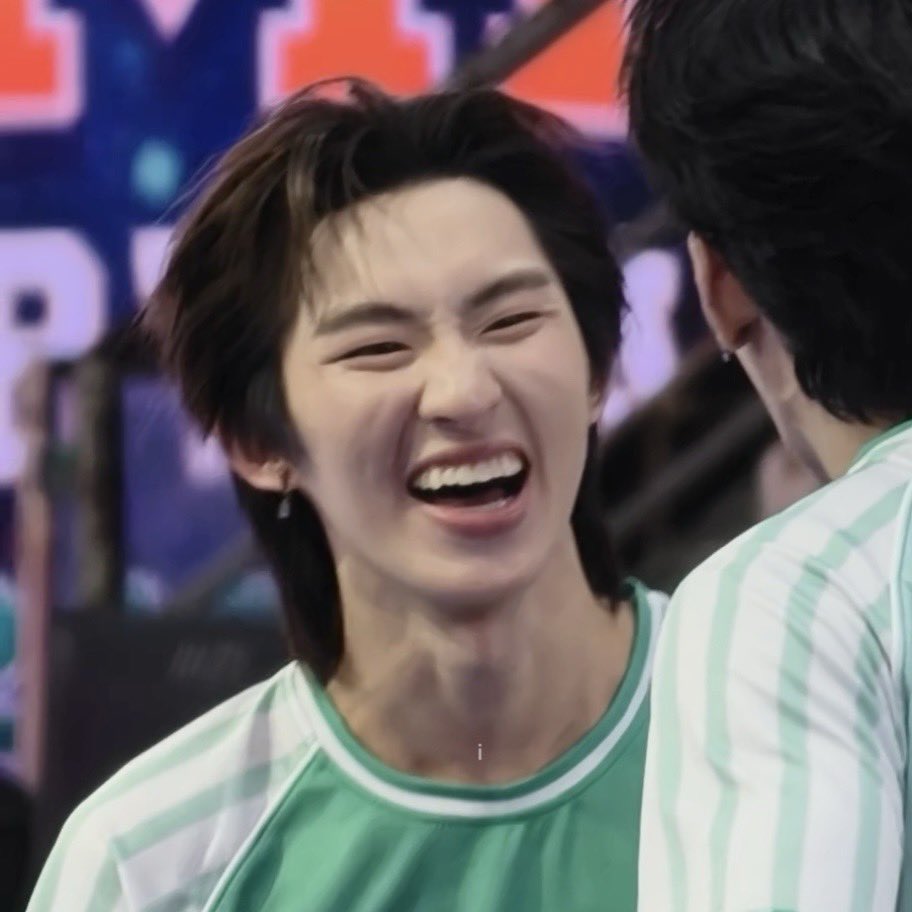 irelftn's tweet photo. น้องก้องขำจนหนวดแมวขึ้นเลย น้องก้องเปนแมวจิงๆ นะ 😿💔 https://t.co/vMox5WhJpI