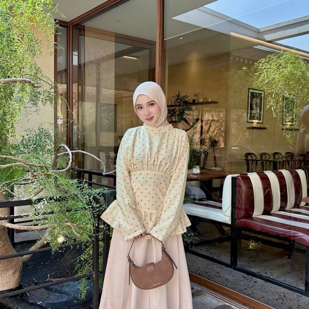 fyoecha's tweet photo. RACUN 8.8 👀

Baju yang paling banyakk diincer negara tetangga kalau lagi ke jakarta!

warnanya cakepp bgt

https://t.co/GChlTsPqUn https://t.co/9LNqwbvtf4