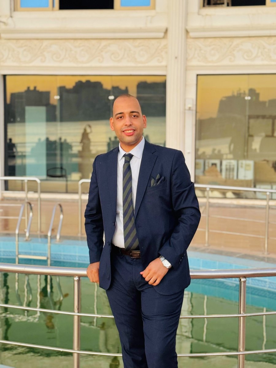 __3bdeen__'s tweet photo. ⚖️🖤 https://t.co/byPwUCSIPj