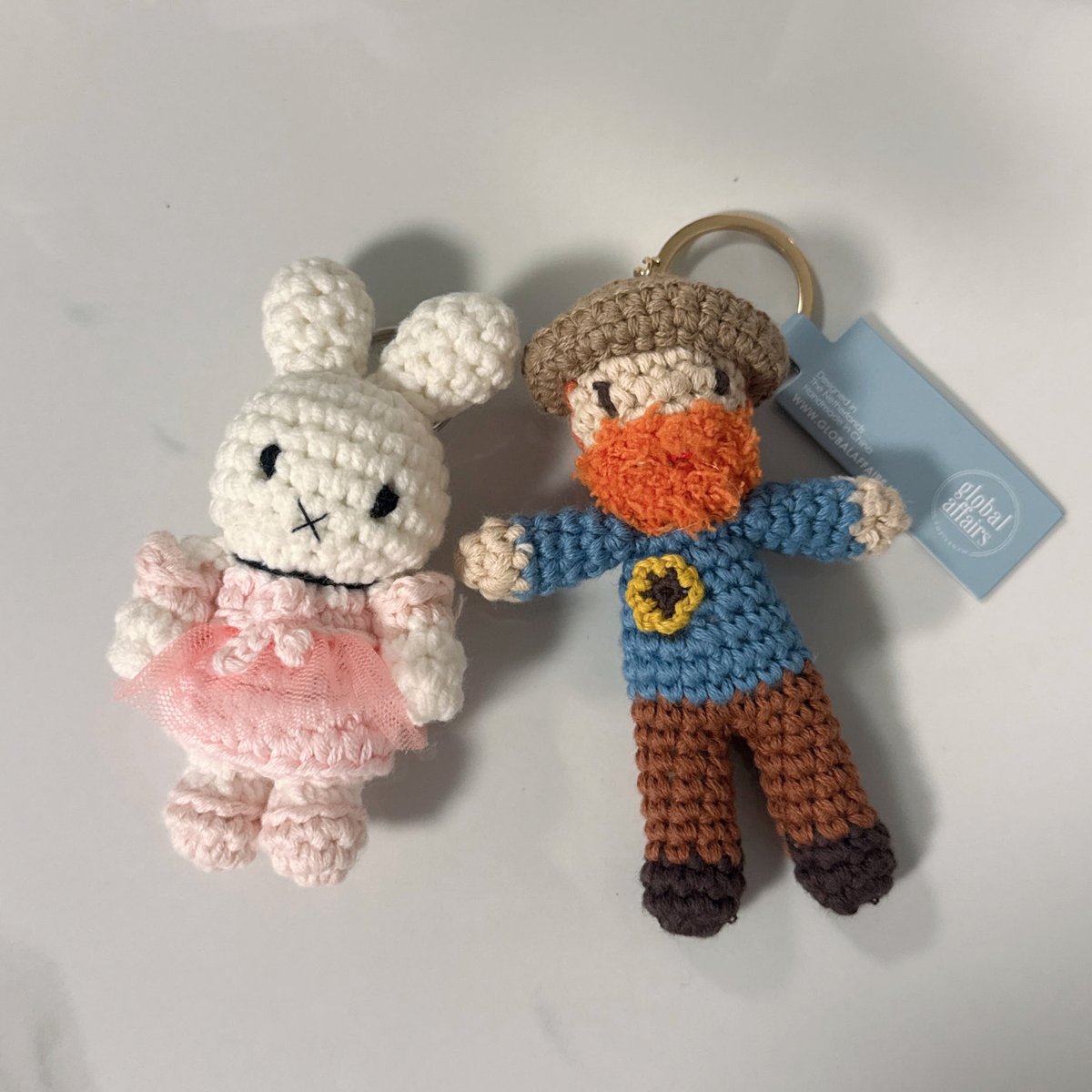 sammm0e's tweet photo. 手編み風のキーホルダーにハマっていて🧶
ミッフィーさんとゴッホさんᐢᴗ͈ ᴗ͈ᐢ♡ https://t.co/o2sEPWJ2zo