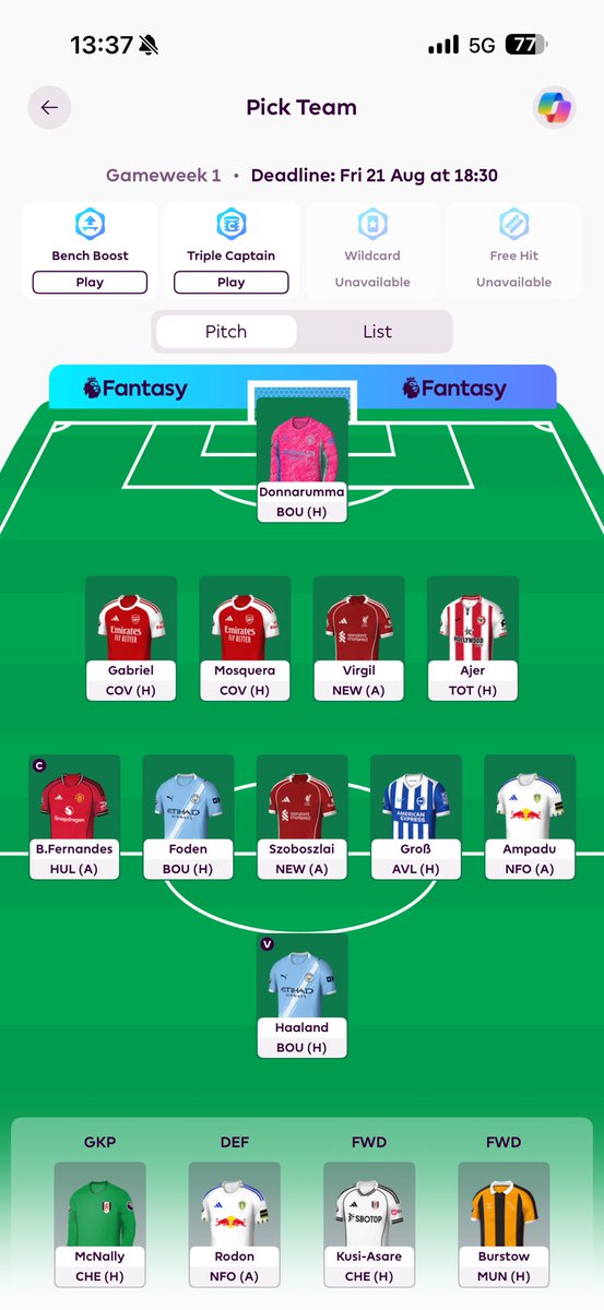 FPLadamjb's tweet photo. Gabriel + Fernandes + Haaland squad.

Full of cleansheets and defcon.

Two 4.5 forward formation, because other than Joao Pedro and Thiago, I don’t really want any of them so why waste a spot. https://t.co/Iic88Jv2mE