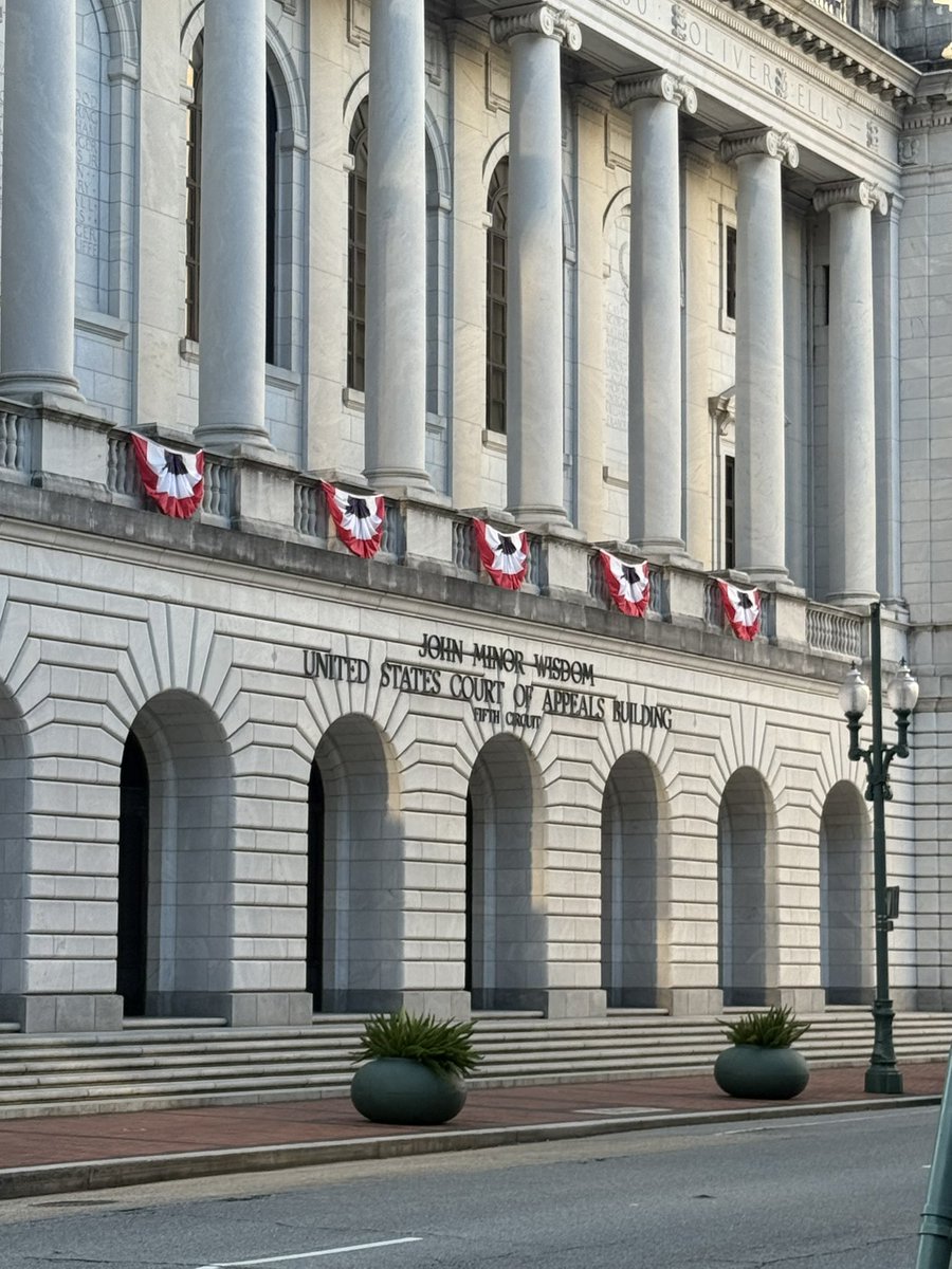 pjaicomo's tweet photo. Today, I’m in New Orleans to watch my @IJ colleague, Marie Miller, argue in the 5th Circuit. 

Our case, Rosales v. Lewis, challenges a fabricated traffic stop. 

The police were denied qualified immunity, so they get an immediate appeal (to continue stalling this now-4y/o case).