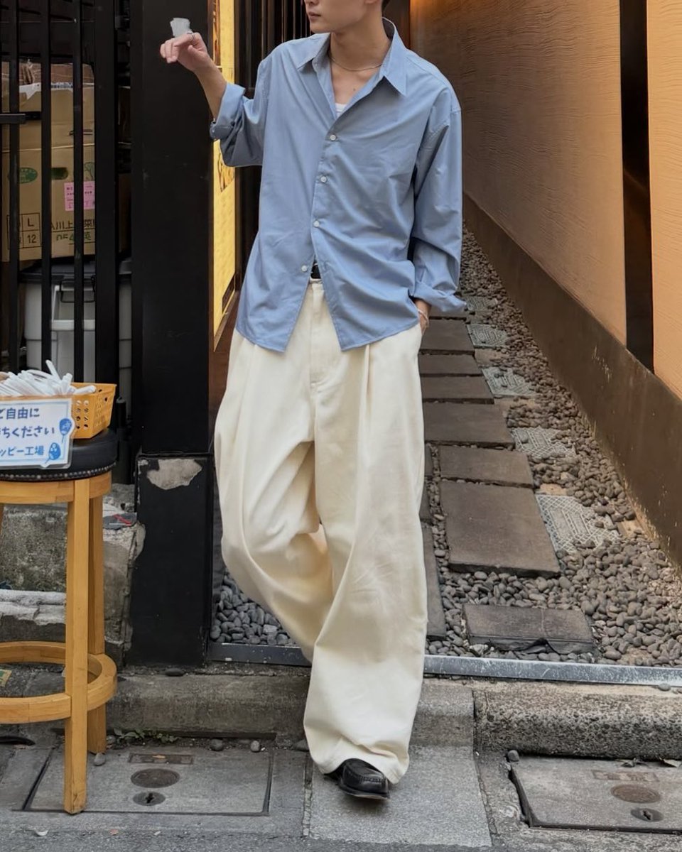 sinss_official_'s tweet photo. 最近はブルーをベースに寒色合わせがマイトレンド https://t.co/27jezkP9hL