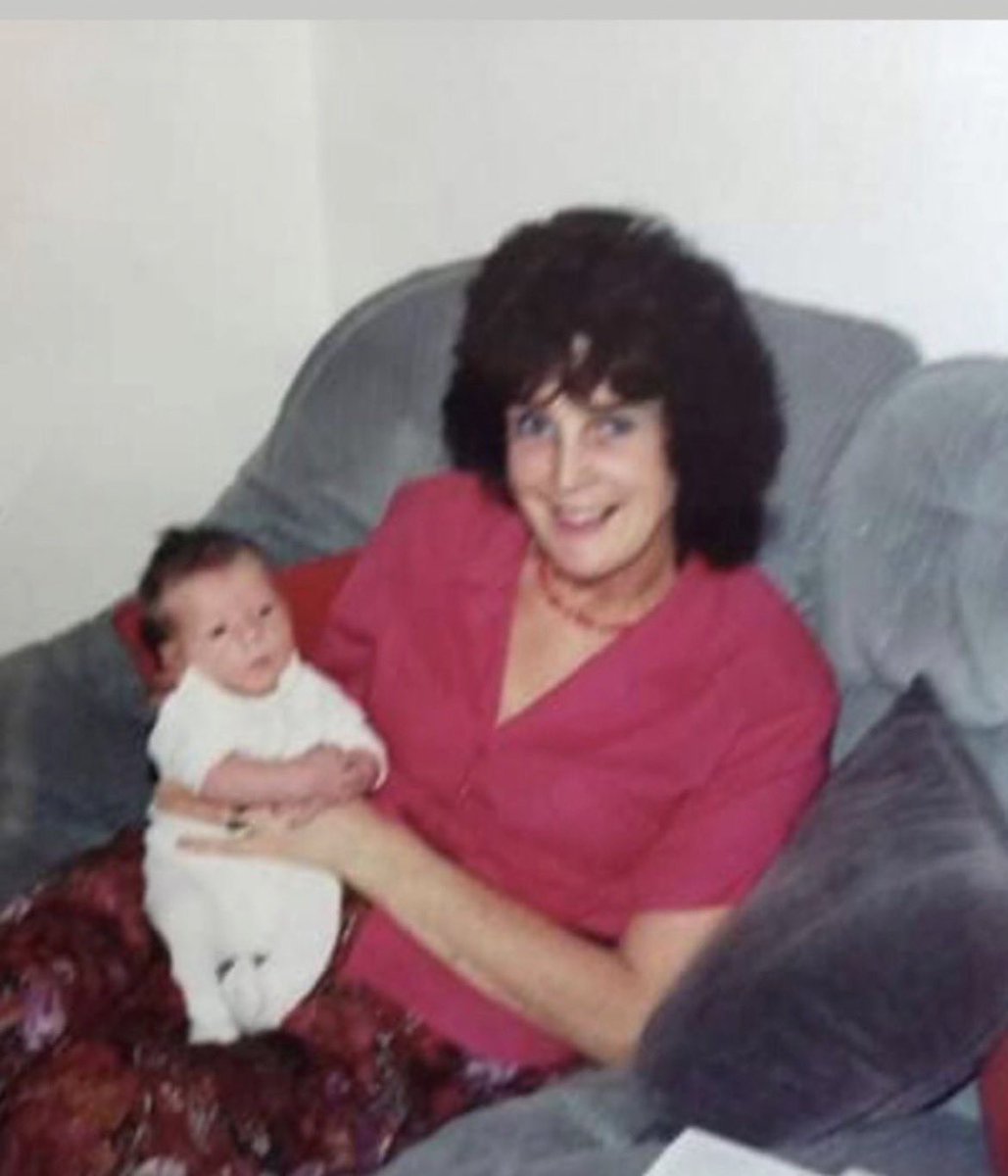 RussellG61's tweet photo. 3 years since my former Mum-in-Law passed.
Here in 1989 with my son about 2 weeks old.  A very nice lady who had a difficult time with former husband who had charm &amp; menace in equal measure. You never knew what you’d get. https://t.co/aQdCSGvQmd