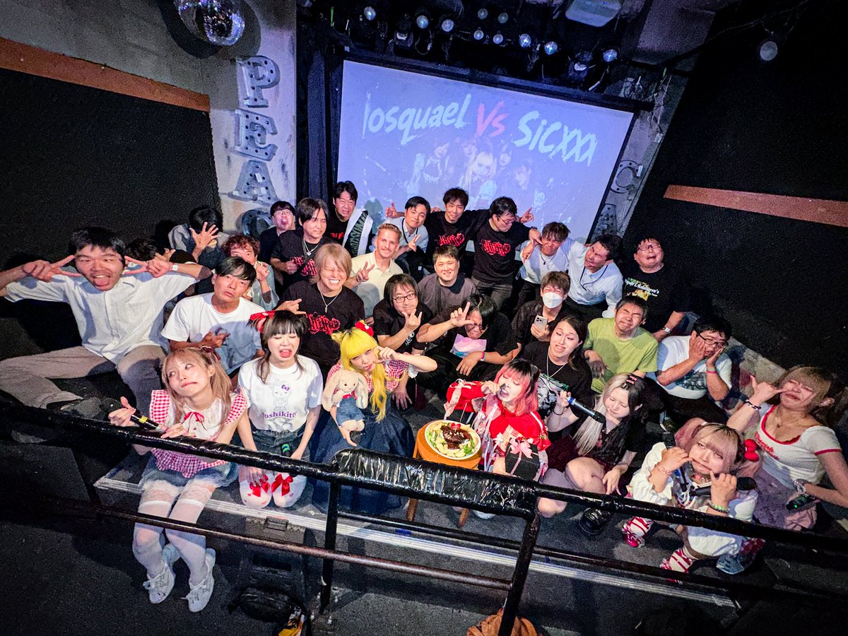 nosquael_idol's tweet photo. 【#ﾉｼｯｸｽ】

本日は月緋プロデュースLIVE

『Nosquael vs SICXXX.』

ご来場ありがとうございました‼️

お客様から月緋への生誕サプライズもあり最高のイベントになったかと思います。

SICXXX.さん、次はいつやります？
@hkcm_sicxxx https://t.co/aEj93dMpc0