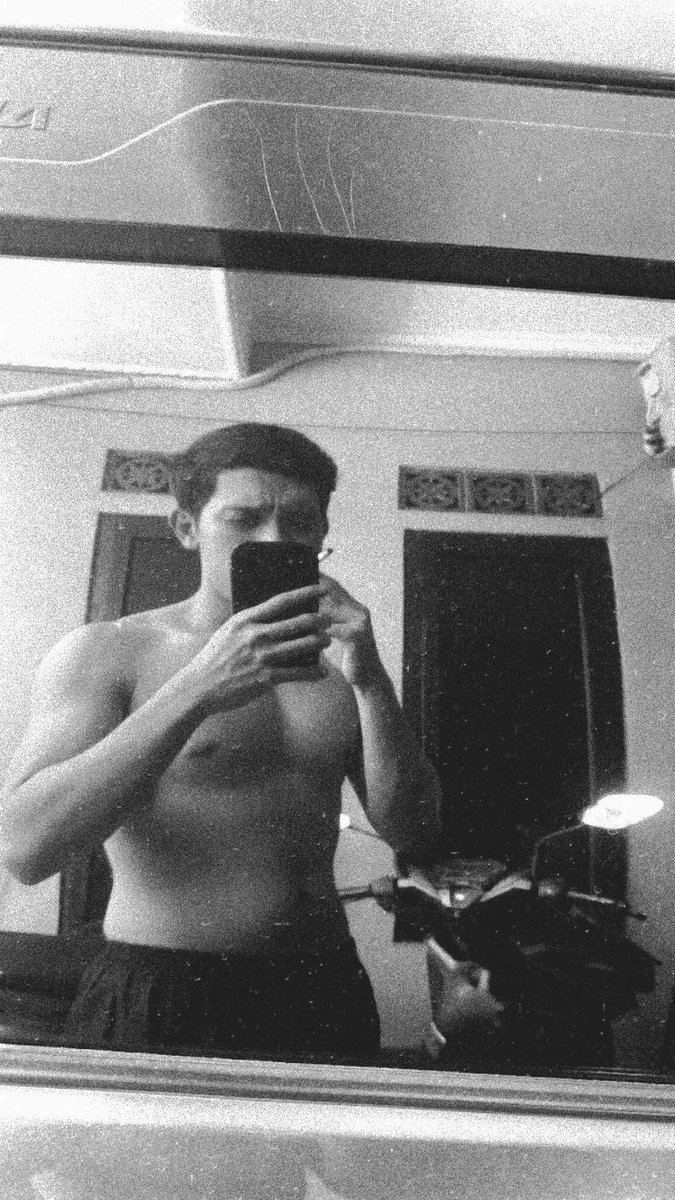 dede tweet media
