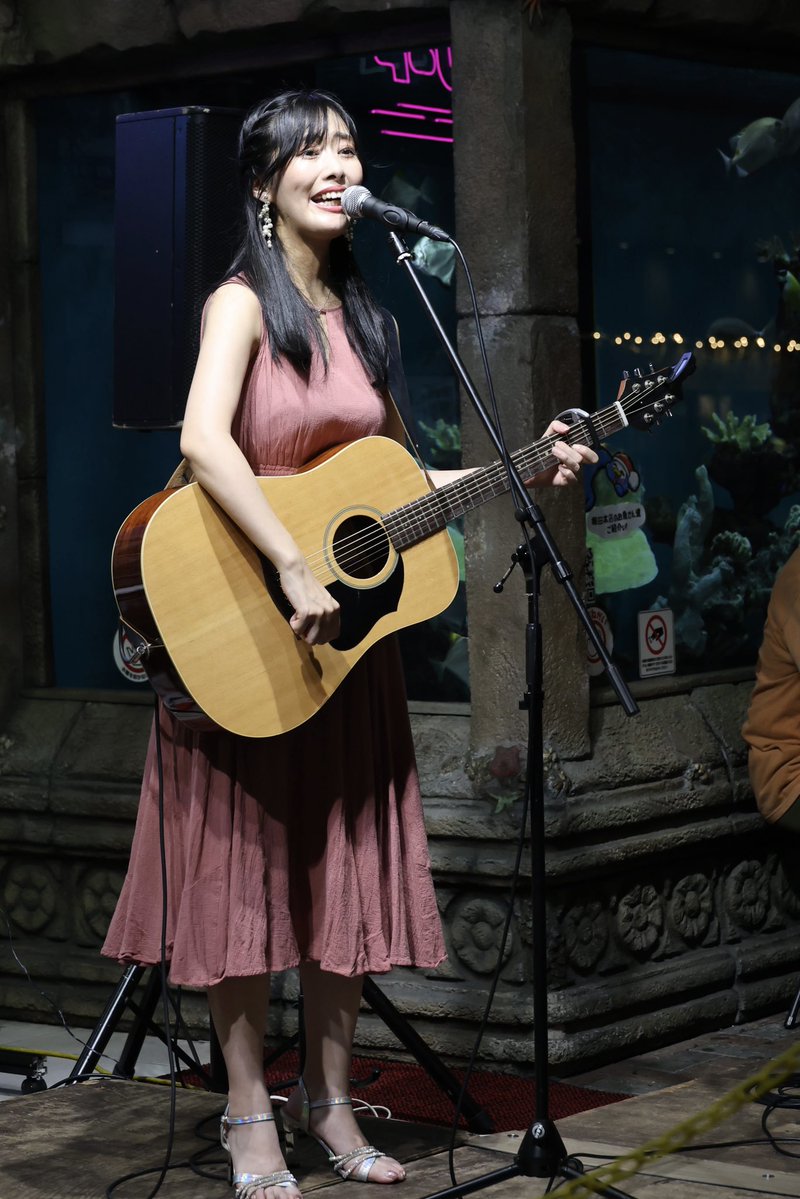atsu_tti's tweet photo. 8/2
L.A.S FREE Live＠ドンキ梅田 Vol.200

前田有加里さん

振り付け大体ついていけるかな😆

アロハ🤙 https://t.co/8VnEsVq42S