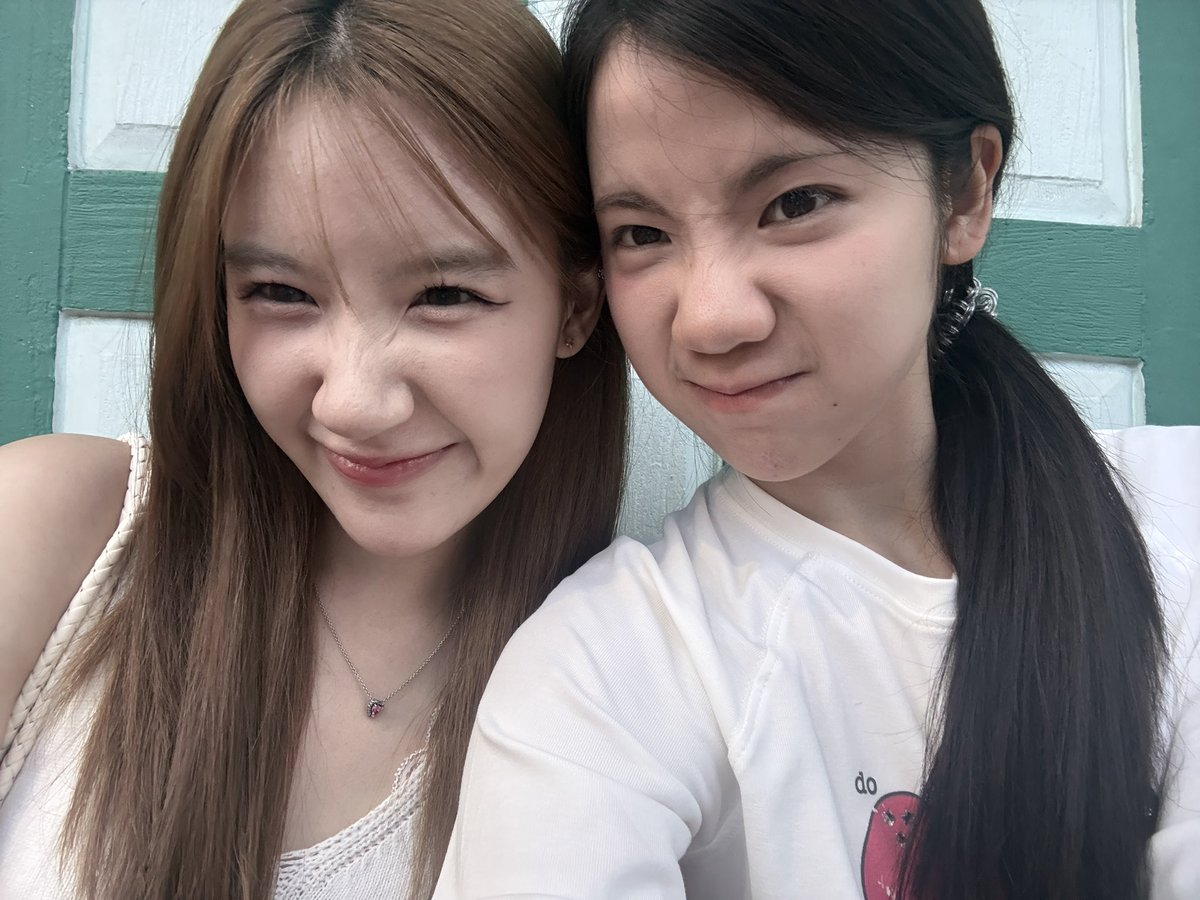 Famequadlips's tweet photo. ได้ไปกี่คอนเทนต์วันนี้51515151514 https://t.co/rDuKxDZA4u