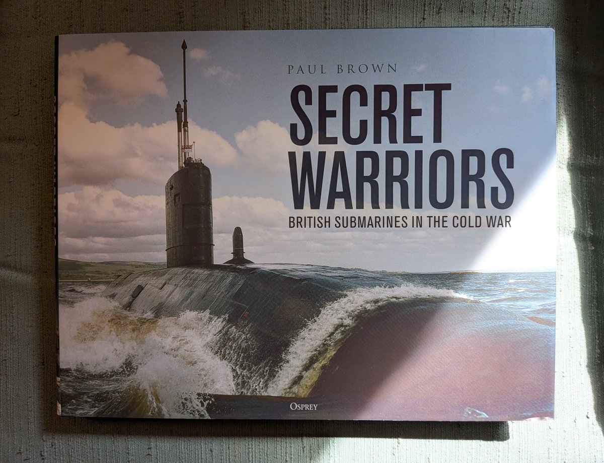 MartinKoenigsb2's tweet photo. Well, well, old chap! - the Mailman delivered!! Gotta get reading right away! #WhatAreYouReading #BookReviews #20thCenturyHistory #MilitaryHistory #NavalGeek #NavalHistory #ColdWarHistory #BritishCommonwealthHstory #SovietHistory #RussianHistory #BelarussianHistory @USAS_WW1 https://t.co/FuoVuFJsDg
