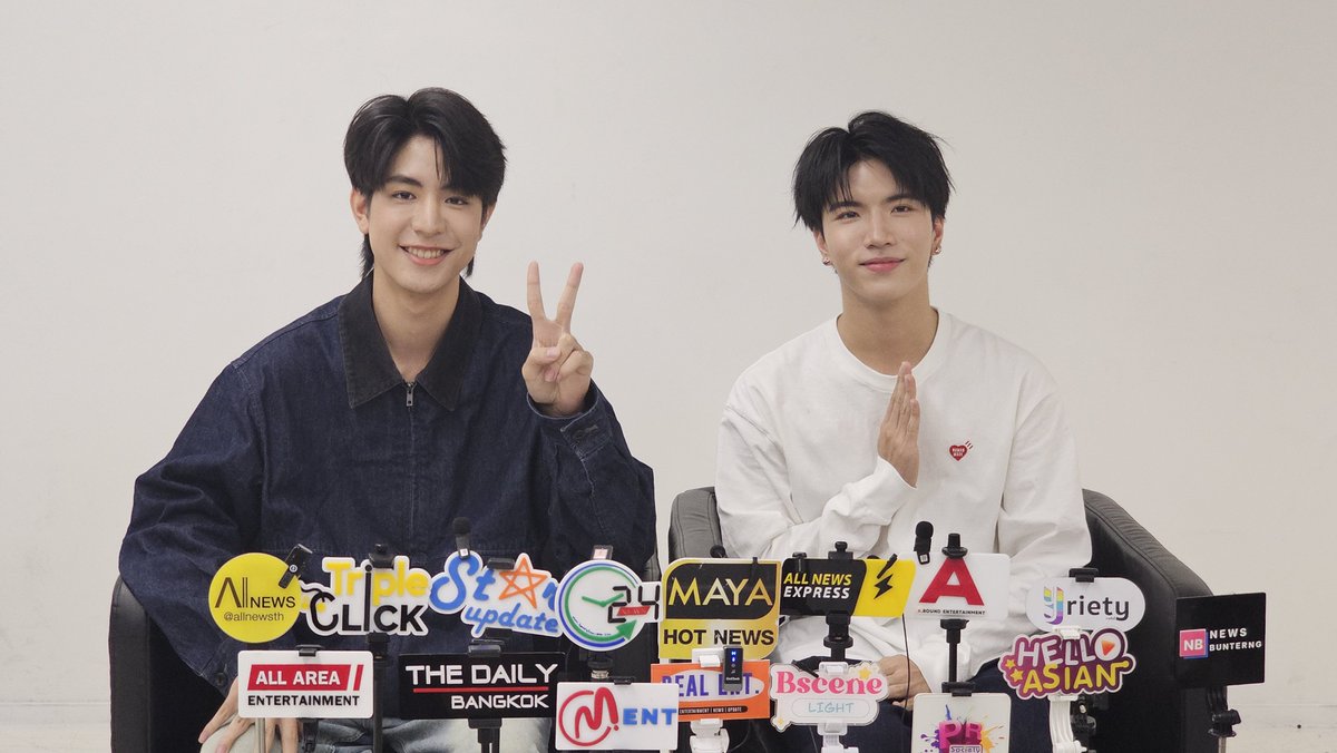 webstarupdate's tweet photo. 📍Live สัมภาษณ์ “ซี+คีน” โปรโมทซีรีส์ “Weirdo-101 แรงโน้มถ่วงระหว่างเรา“  >> https://t.co/wYL93NcsKq

W101 SERIES PRESS TOUR
#WEIRDO101SeriesLIVE
#WEIRDO101Series
#seakeen #ซีคีน
#sea_ta_lay #keenkeno https://t.co/VtjD68G8KB