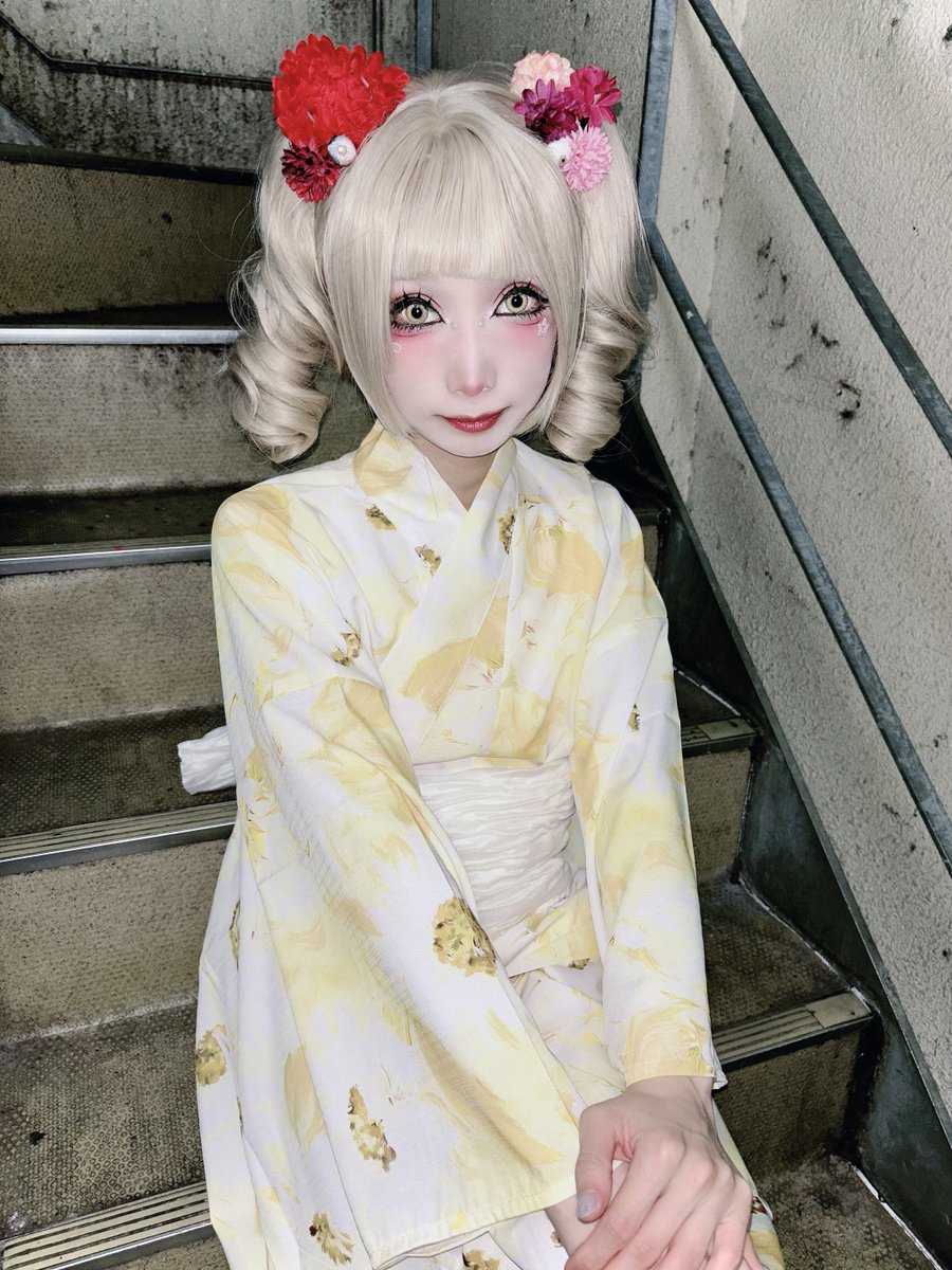 NPC_syuri's tweet photo. 池袋EDGEワンマン🎐🍧🫧
夏がやってきた👘 
さいきん黄色にハマってるしゅりです💛
浴衣〜🫶🏻️︎💛💛 https://t.co/vfuobhG036