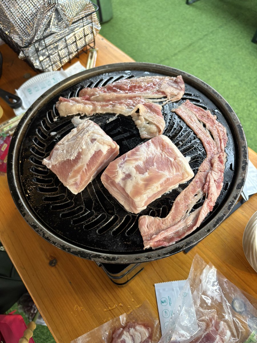 hinamaru17's tweet photo. 肉祭🍖 https://t.co/0PbTG5bTFN