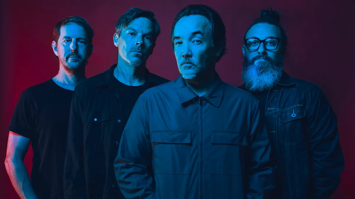 rocksound's tweet photo. As they release their first new music in eight years, Hoobastank's Doug Robb takes us through the ten lyrics that have defined the band’s journey https://t.co/xdfK47r9Vb https://t.co/0Y0btlXDj2