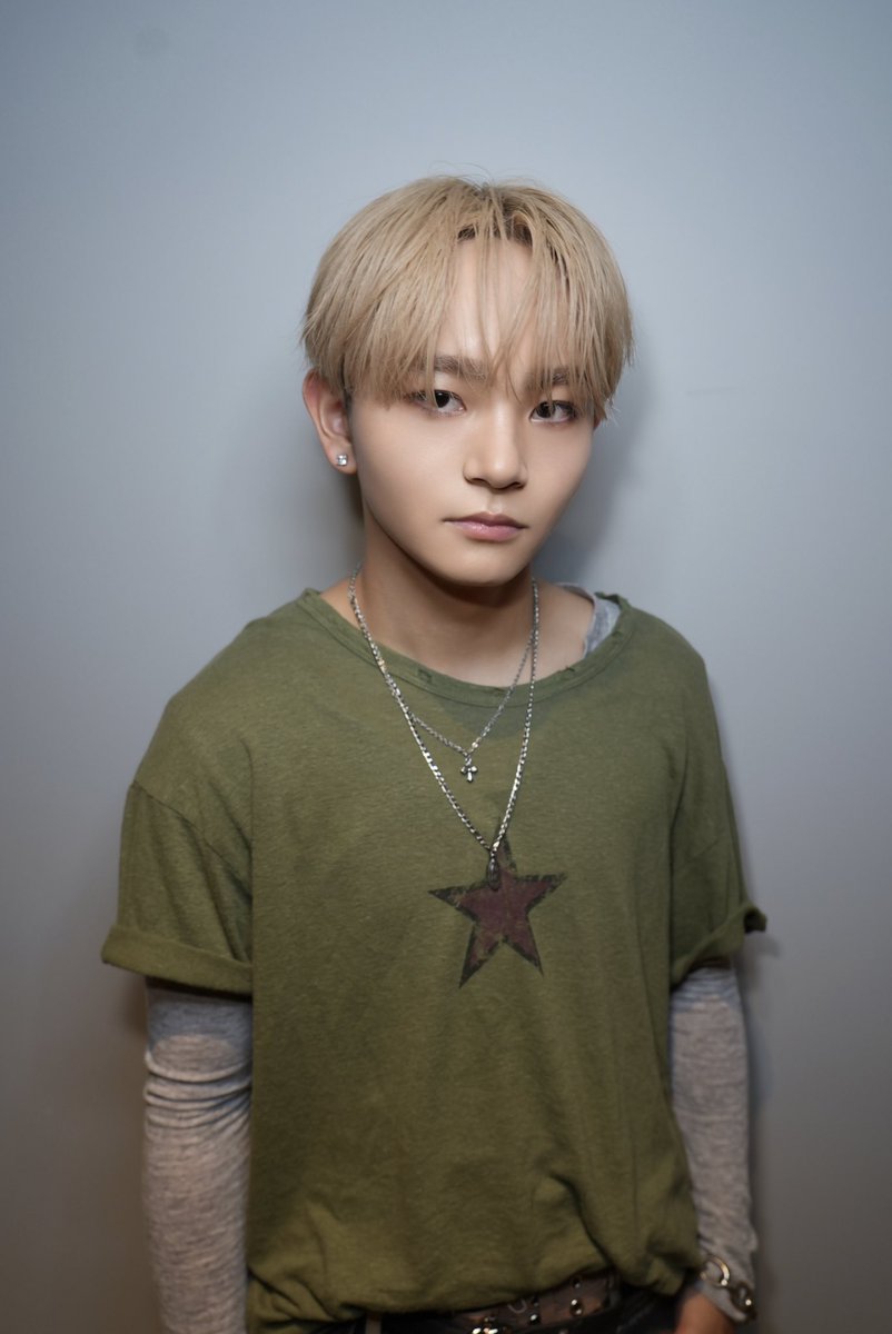 starglow_bmsg's tweet photo. 📸TAIKI

#CDTVライブライブ
#CDTV @TBSCDTV 

🎧「Drivin’ My Life」Streaming &amp; Download
https://t.co/rBm5BicYeh

🎬「Drivin’ My Life」MV
https://t.co/XBbGmbpYC1

#TAIKI 
#STARGLOW 
#SG_DrivinMyLife https://t.co/xSIc7KvUkn