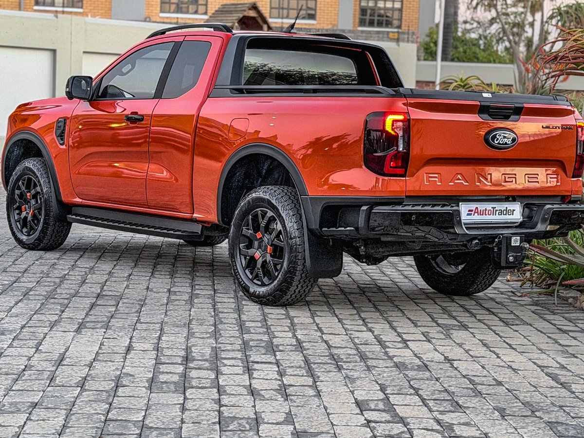 AutoTraderSA's tweet photo. How much safety do you get in the new Ranger Wildtrak SuperCab? We find out👇 
https://t.co/FaMz0nMRJ5

 #FordRanger #SuperCab #Wildtrak #CarSafety #BakkieSA #ADAS #SafetyTech https://t.co/mS6zSUd0i6