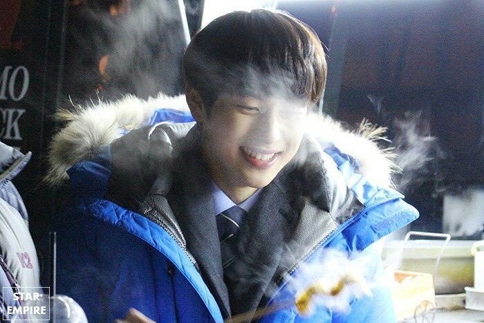 nnnnekpl's tweet photo. 뺨존나 빨고싶어 https://t.co/HNU8UsUEw7