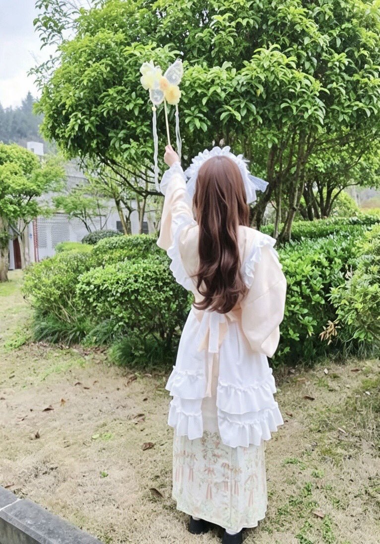 Papichu7o's tweet photo. 今天出来玩了，好��好美，但是这个衣服真的好热啊🥵 #男娘  #伪娘  #可爱的男孩子 https://t.co/myqZiYWxmo