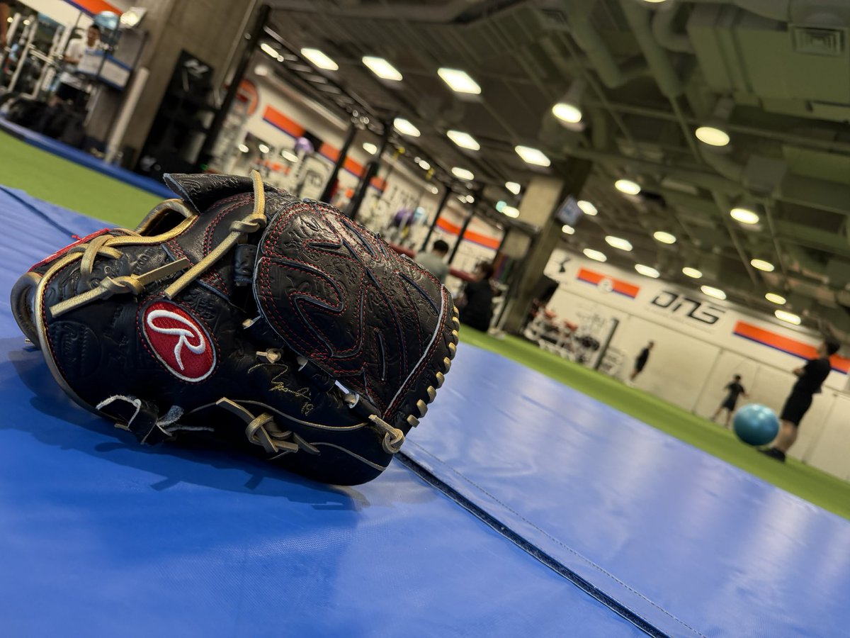 19Yasuaki's tweet photo. 下手くそは練習。

ありがとうございました🤲

1日も無駄にしない。

#DAH #UA 
#鬼内旋 #腹斜筋 #前鋸筋
#サーキット #ゲロ吐くかおもた
#YUZO #ASH #GIVENCHY https://t.co/xYnjfhLh3c