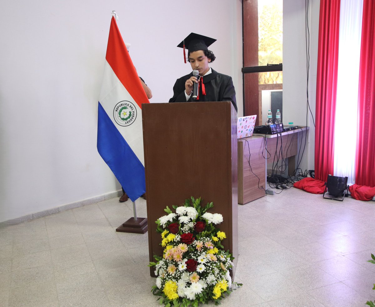 IngenieriaUNA's tweet photo. La Filial Ayolas de la FIUNA celebró el Acto de Graduación de la Promoción 2025 “Centenario de la Facultad de Ingeniería” 🎓🎓🎓
Leer más: https://t.co/qxqUgOXdhM #egresadosfiuna https://t.co/WysaBwEwhE