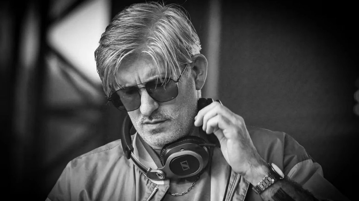 zaryven_wav's tweet photo. I learned the news late, but it still hit me deeply.
Thank you for giving the night, the road and the neon a sound.
Your music will keep inspiring us long after midnight.
Rest in peace, Kavinsky. 🕊️
#Kavinsky #RIPKavinsky @RecordMakers https://t.co/lAD14SNjRx