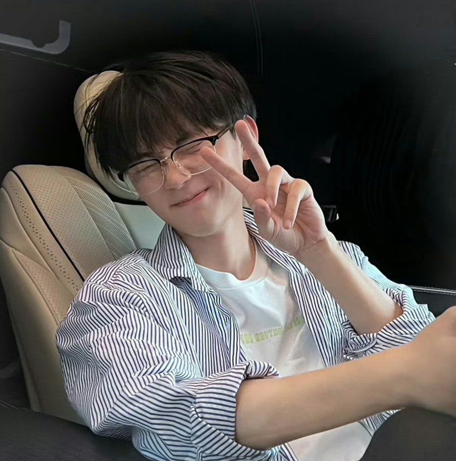 xpacetz's tweet photo. 말랑똔개
💕 https://t.co/j0aHvG1BFX