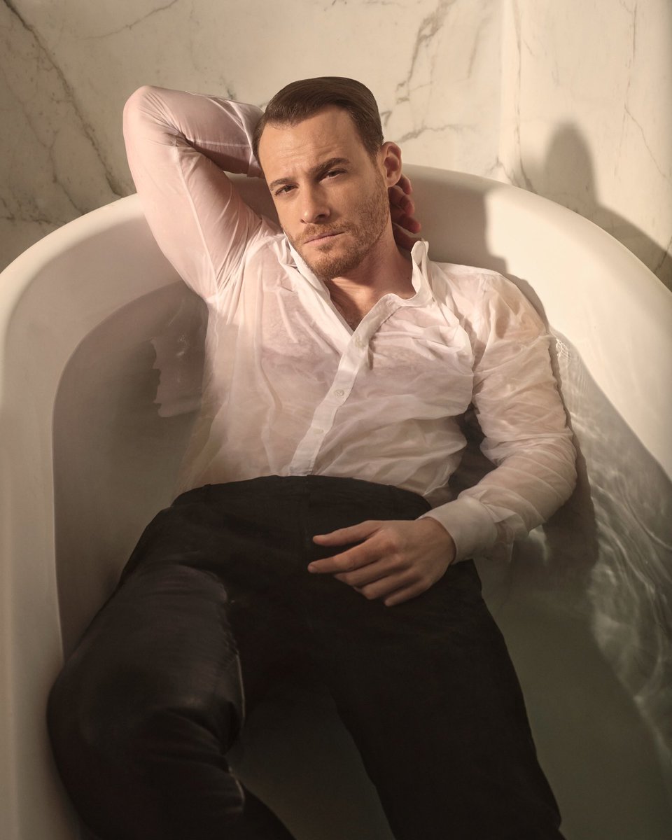 live__for_music's tweet photo. According to Birsen, preparations have begun for Kerem’s chef series “Grand Maison İstanbul”, which is expected to be released on Amazon Prime Video! 🎉

Kerem will portray Ateş Leventoğlu, a successful and charismatic chef, in the 8-episode series produced by Dass Yapım.

The project, adapted from the series "Grand Maison Tokyo," is planned to be filmed in Urla. The series, written by the Dass Yapım writing team, will be released on Amazon Prime Video.

Negotiations are ongoing for the female lead role of Defne in "Grand Maison Istanbul," whose director has yet to be finalized. Meanwhile, filming for the volleyball movie "Outside the Line," starring Kerem Bürsin and Alina Boz, has been postponed.
#KeremBürsin