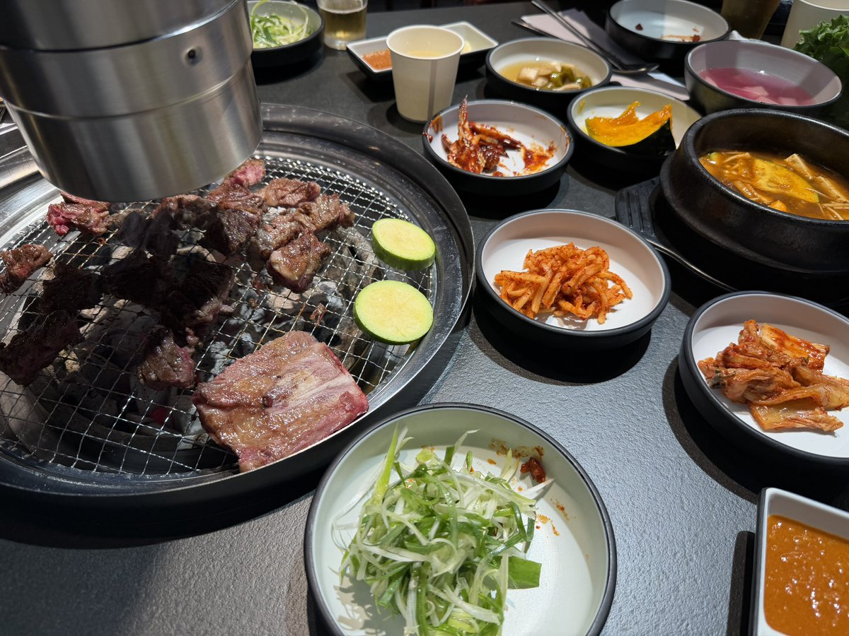 borriborrisal's tweet photo. 놀고먹었어요.. #보리보리쌀밥 https://t.co/RdehxZtAcP