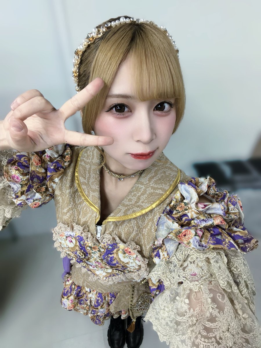 hayaseyumi0131's tweet photo. #まねきケチャ11周年記念公演 決起ライブ1日目❣️
ありがとうございました❤️‍🔥
平日にもかかわらずたくさんの方が集まってくれて😭今日のためにお休みとってくれた方、お仕事終わりに駆けつけてくれた方、遠くから来てくれた方も（ ;  ; ）♡
みんなの思い背負って、11周年ライブ絶対成功させます！！ https://t.co/sYrhdF6WI0
