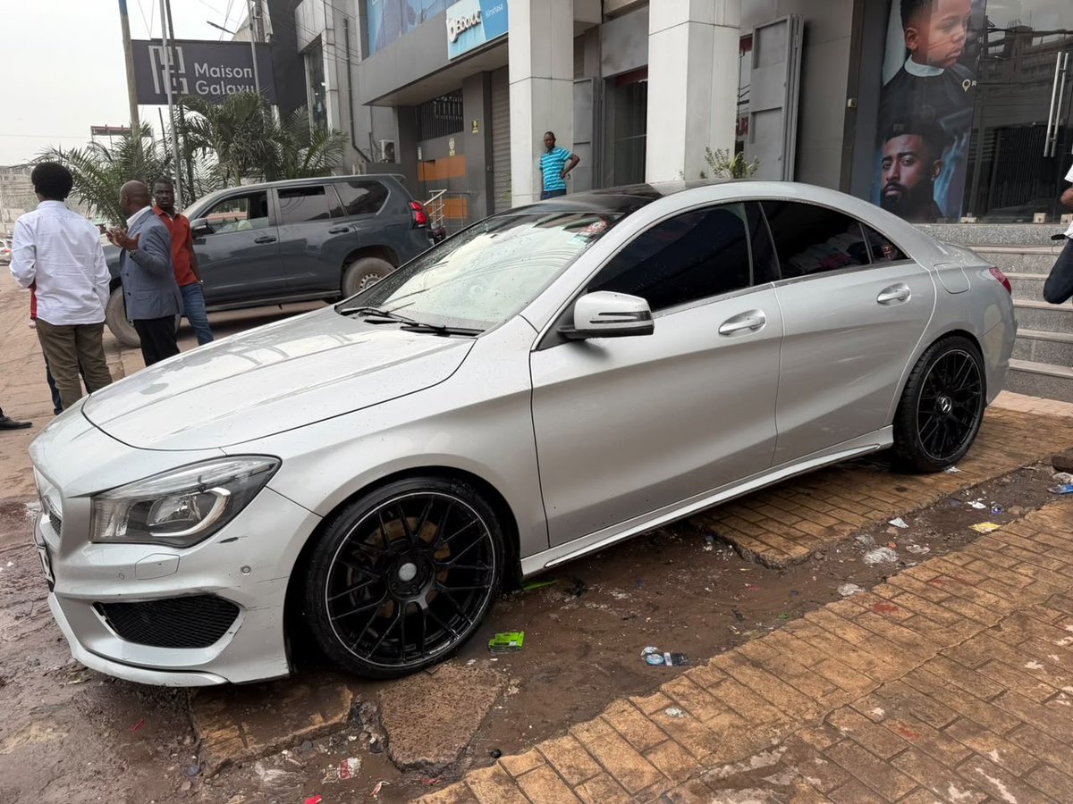 occkin's tweet photo. 🚗 MERCEDES CLA250 – 2016 🔥
💰 Prix : 13.000 $⚠️

Offrez-vous l'élégance et les performances d'une Mercedes CLA250 en excellent état !
✅ Boîte automatique
✅ Volant à droite
✅ 4 cylindres
✅ Kilométrage : 42 166 km
📍 Localisation : Kintambo, GB
📞 Contact : 0829951769 https://t.co/TdVcUb1qQv