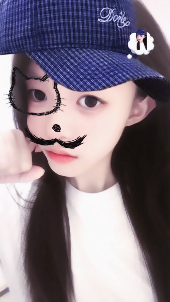 ddddasl's tweet photo. #정병계𝕏친소 #우울계𝕏친소 
딸기라떼한잔마시자어차피못죽잖아우리 https://t.co/ibtn7TbUMX