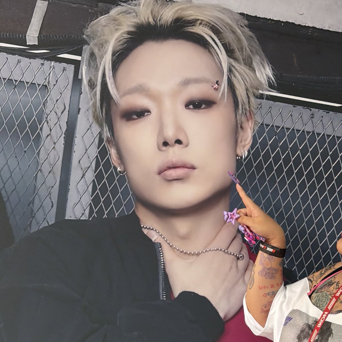 bobby_holup95's tweet photo. 2年ぶりのばびにゃん🤩⤴️
ハイタで、きれいだね！は沸いた💋
やはり俺の初恋は顔面国宝。
またすぐ会おうね♡♡♡
#iKON_FOUREVER_TOUR https://t.co/FZ21PTMSOF