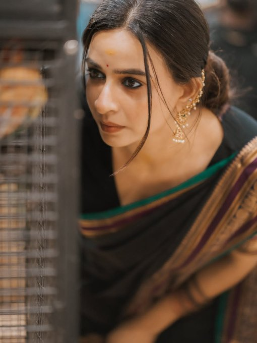 Mounikaa29's tweet photo. Divya Ganesan
#Divya #DivyaGanesan https://t.co/8oAudoIq07