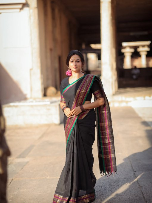 Mounikaa29's tweet photo. Divya Ganesan
#Divya #DivyaGanesan https://t.co/8oAudoIq07