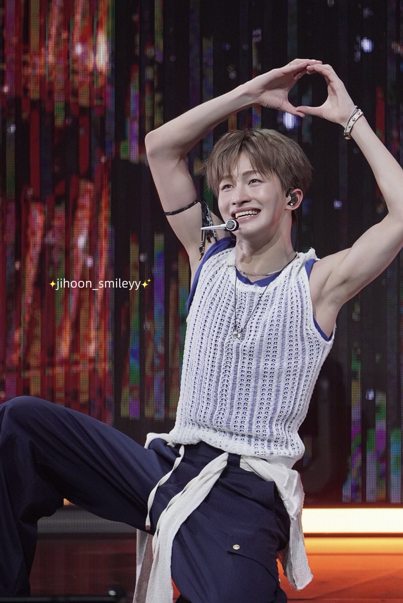 jihoon_smileyy's tweet photo. 20260803 TWS
SODA SODA🥤showcase

#지훈 #ジフン
#TWSと弾ける夏 https://t.co/e0nKEZF59R